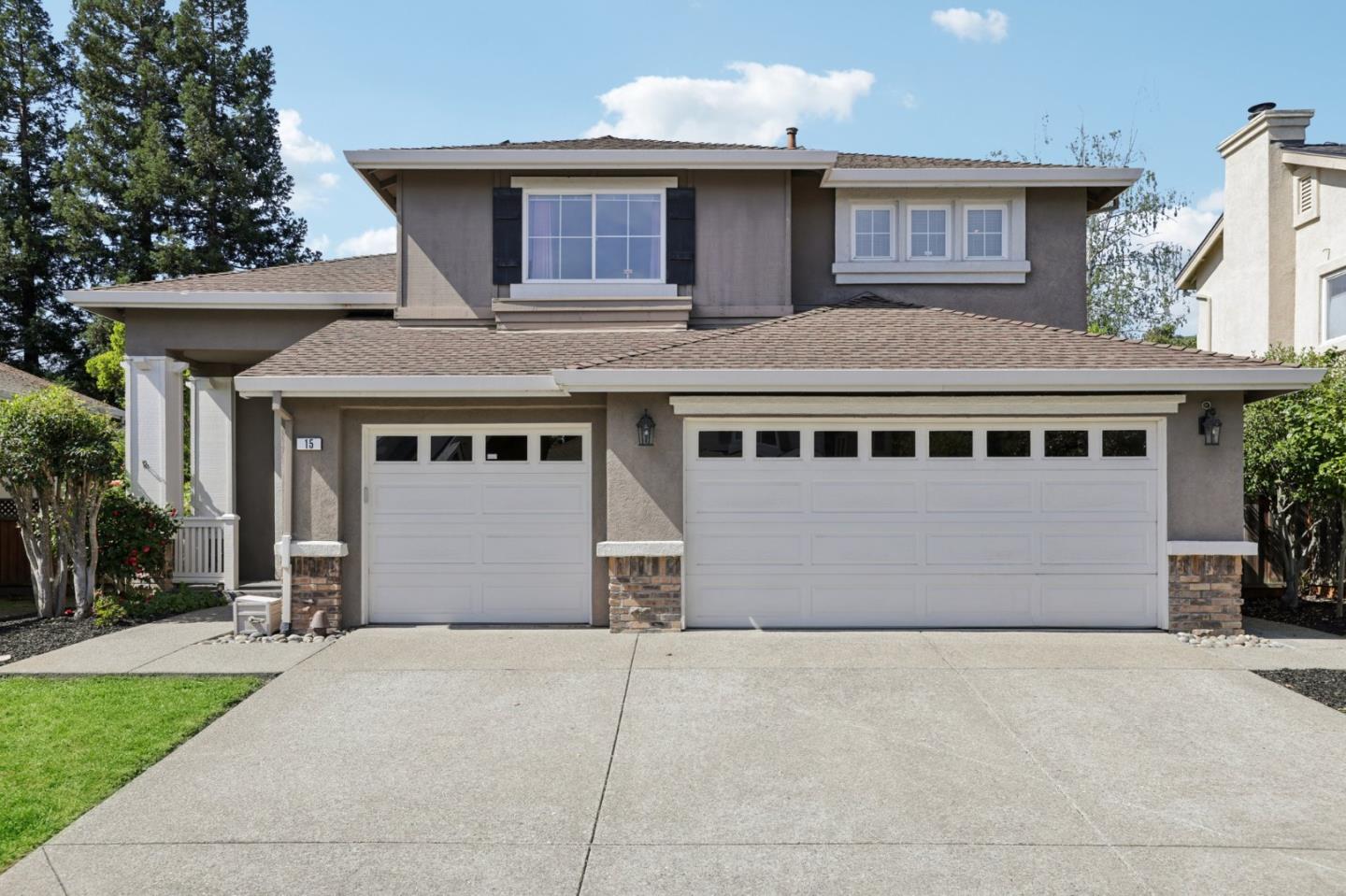 Front Image Thumbnail for ML82039589