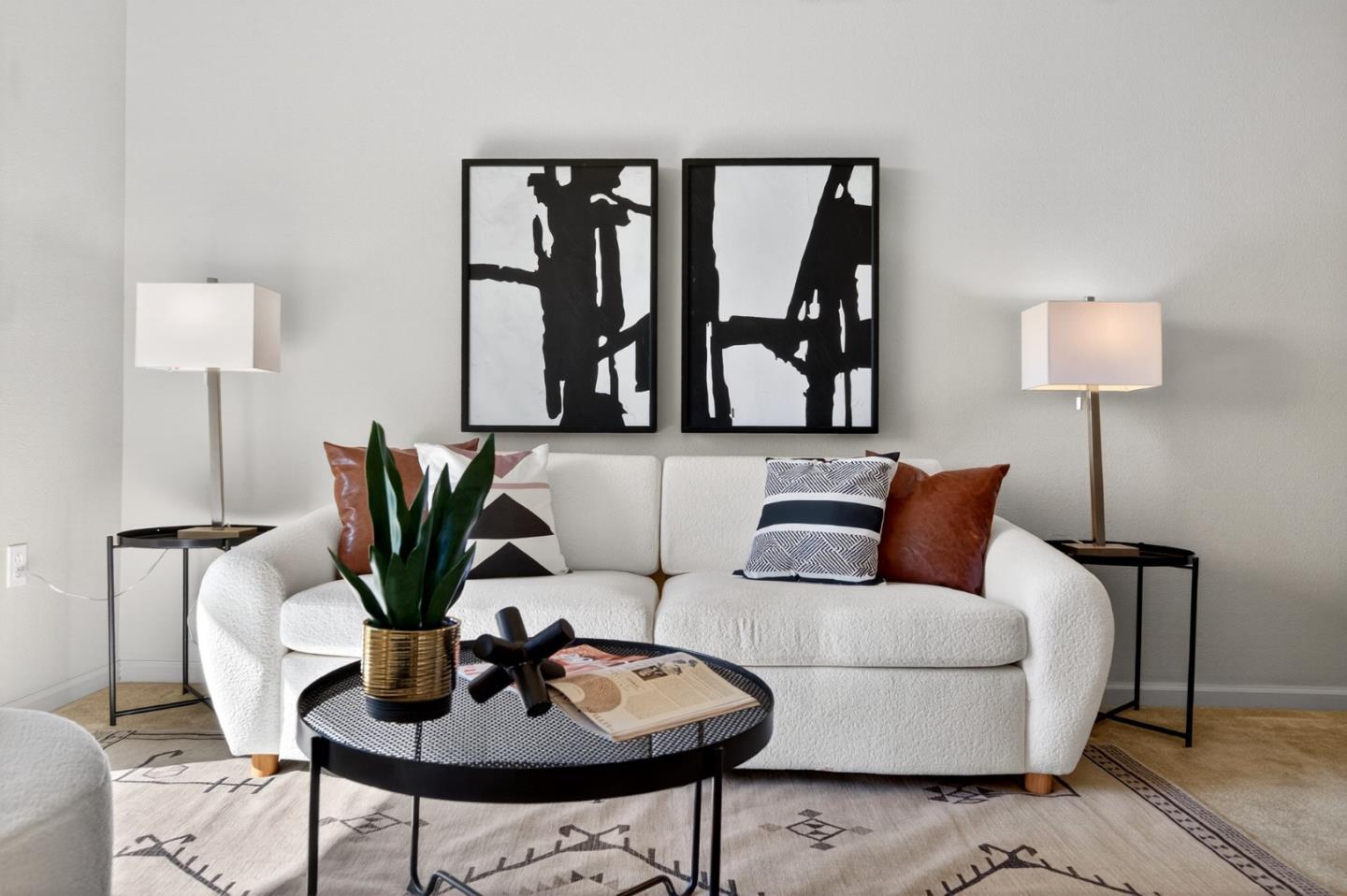 Front Image Thumbnail for ML82039630