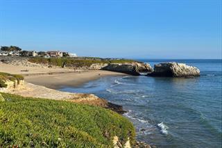 Front Image Thumbnail for ML82039668