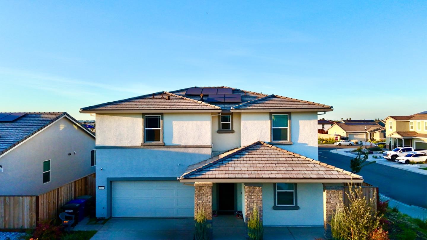 Front Image Thumbnail for ML82039697