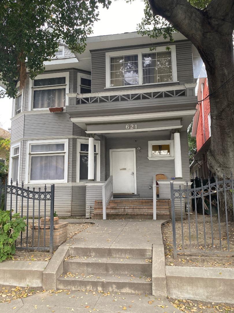 Front Image Thumbnail for ML82039702