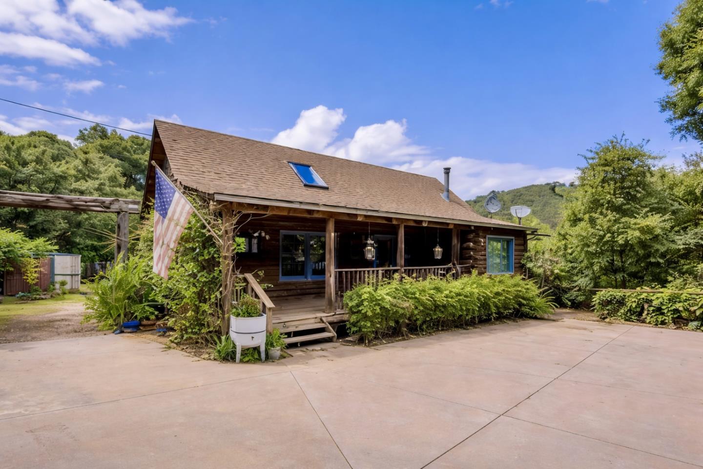 Front Image Thumbnail for ML82039708