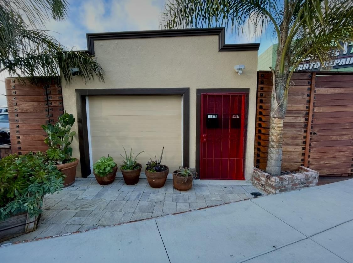 Front Image Thumbnail for ML82039794