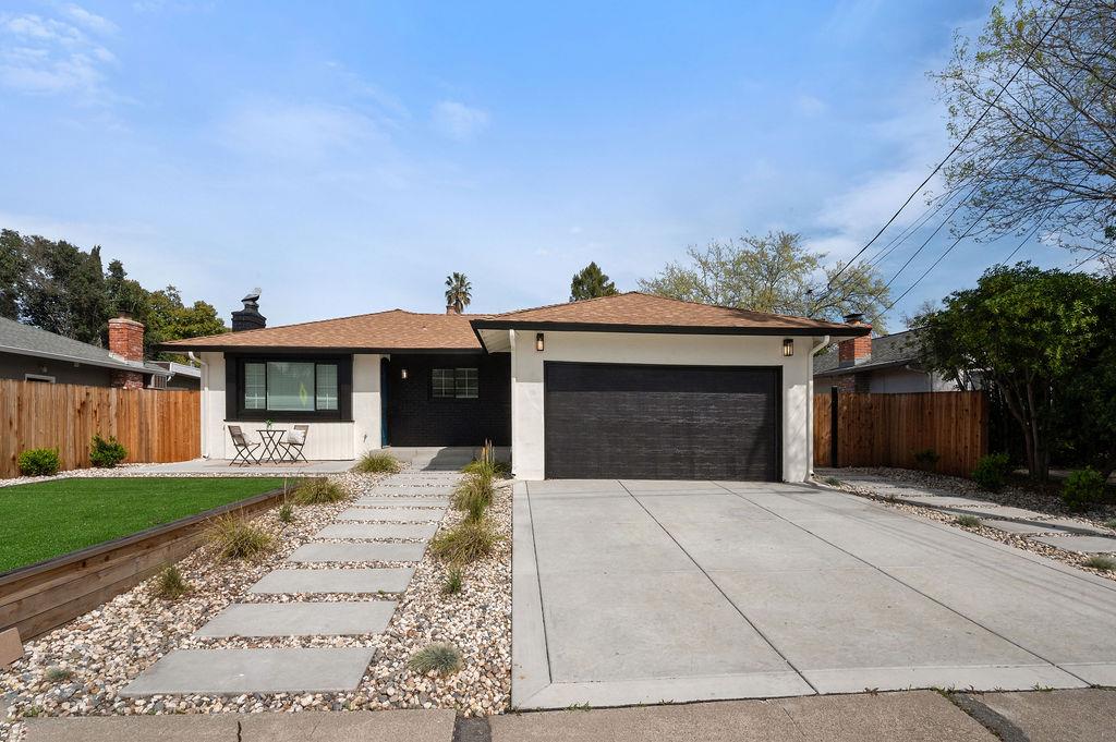 Front Image Thumbnail for ML82039816