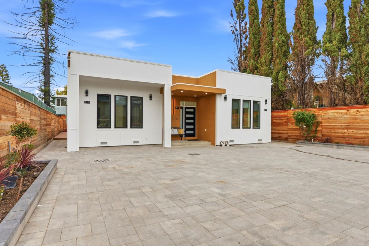 Front Image Thumbnail for ML82039848