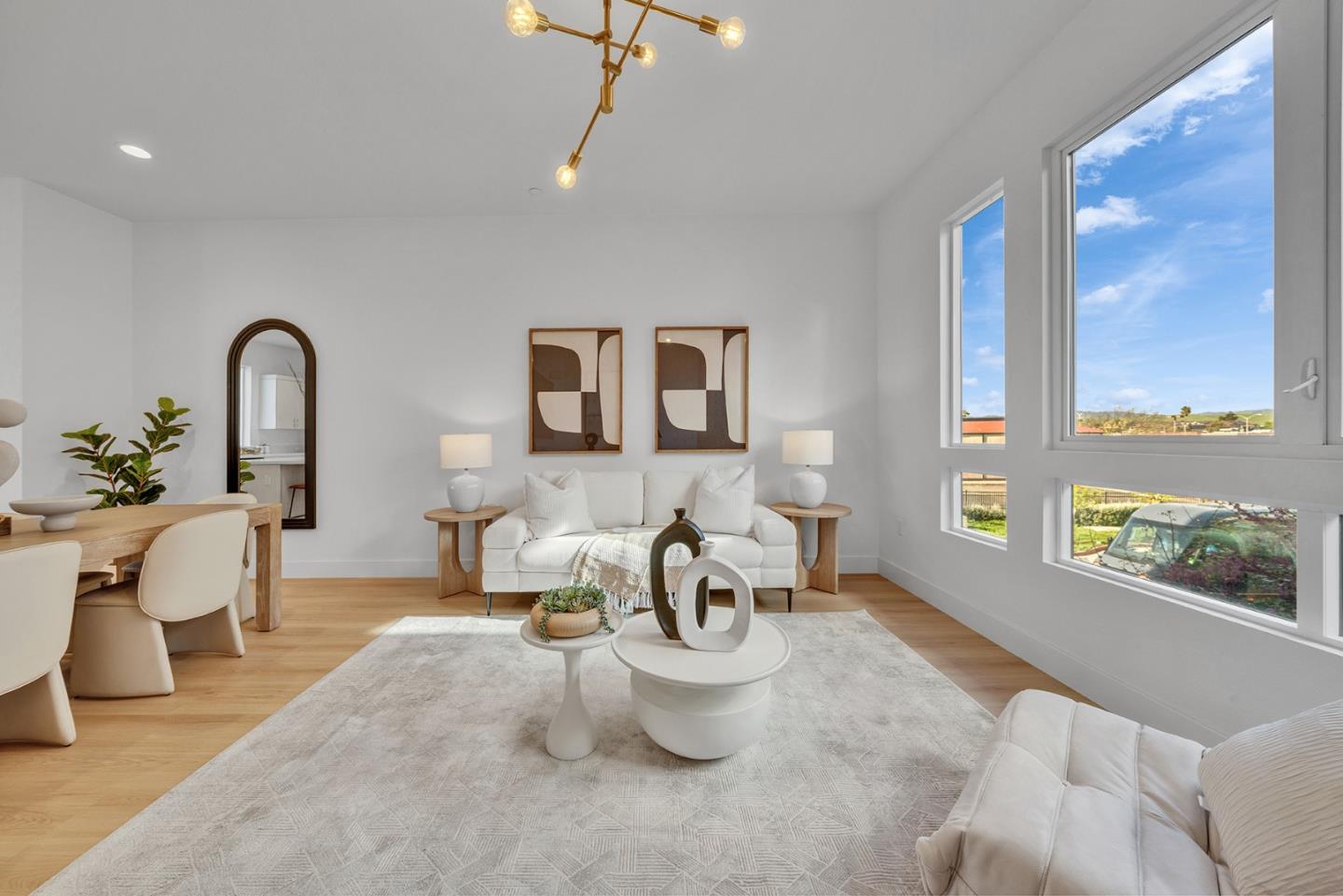 Front Image Thumbnail for ML82039855