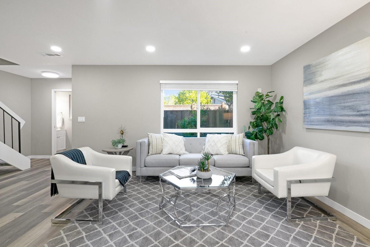 Front Image Thumbnail for ML82039884