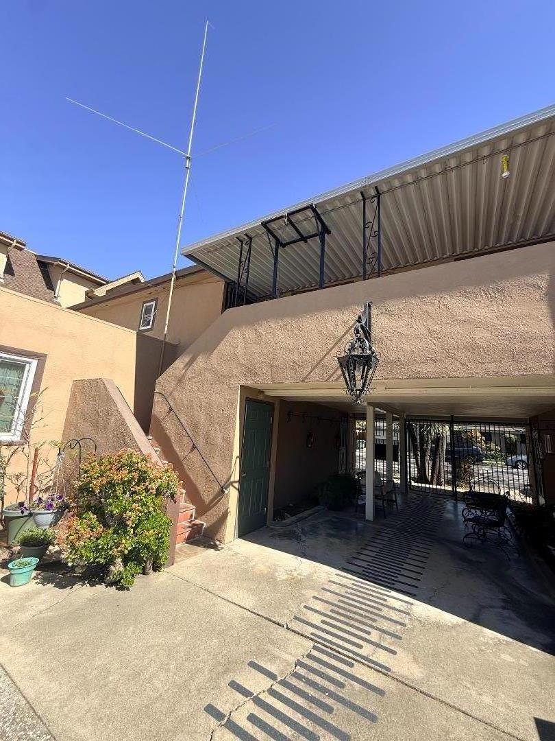 Front Image Thumbnail for ML82039903