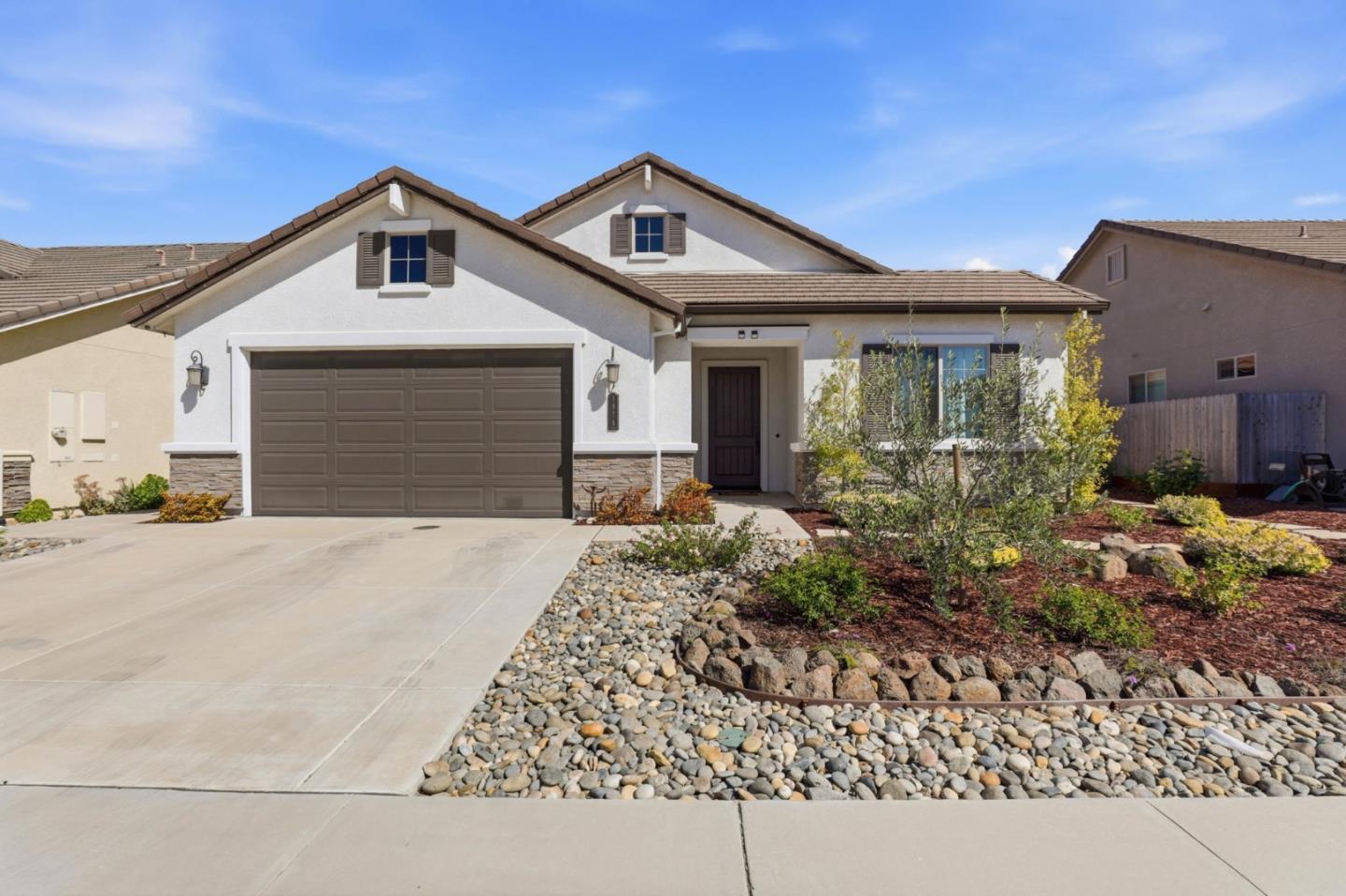 Front Image Thumbnail for ML82039949