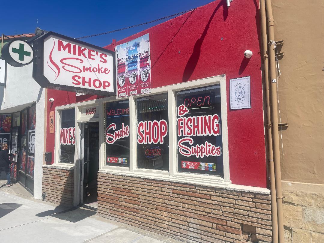 Front Image Thumbnail for ML82040034