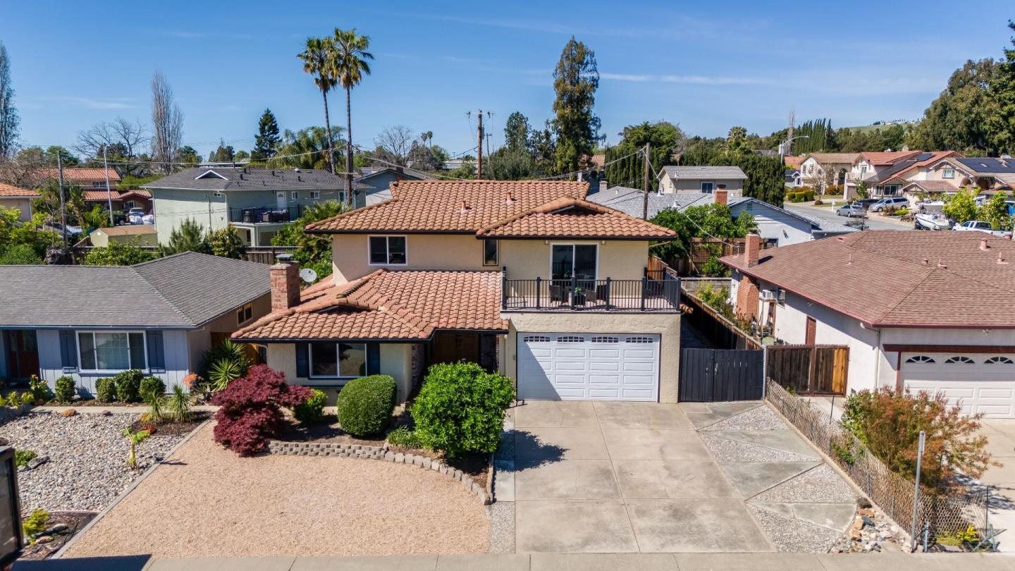 Front Image Thumbnail for ML82040133