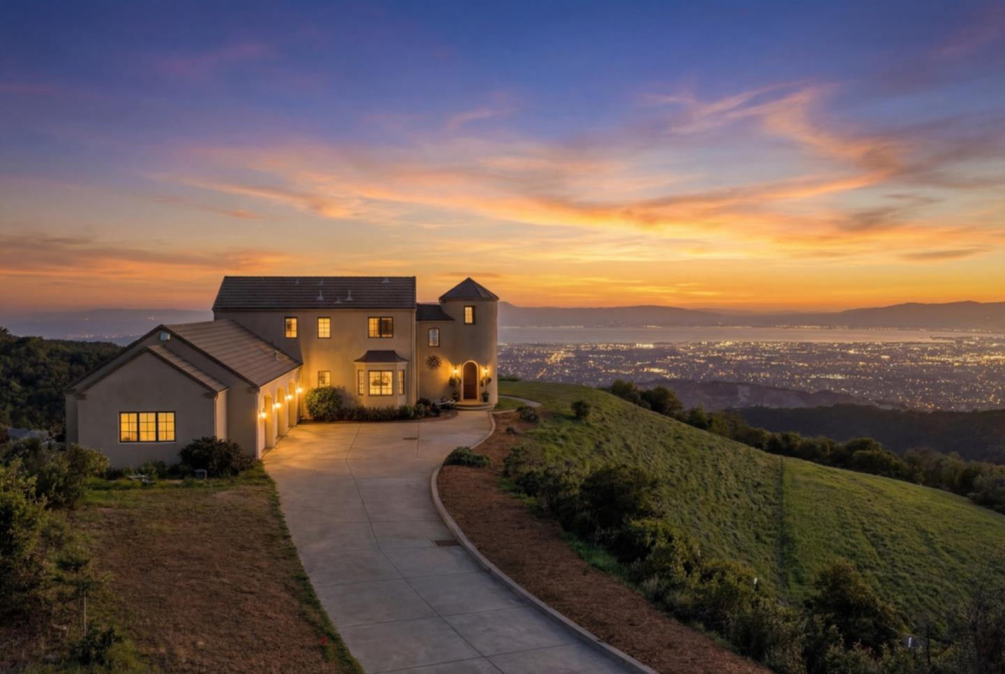 Front Image Thumbnail for ML82040160