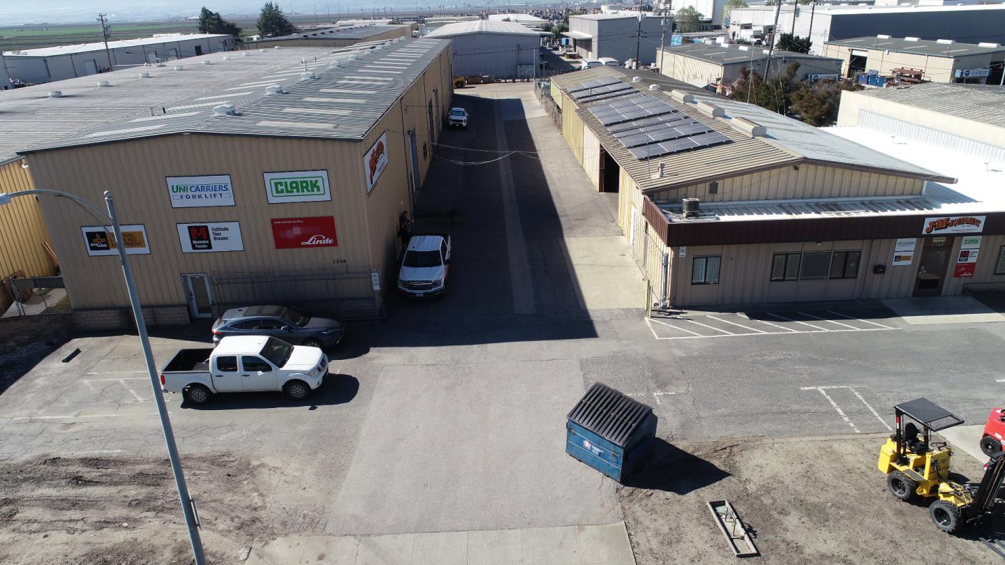 Front Image Thumbnail for ML82040176