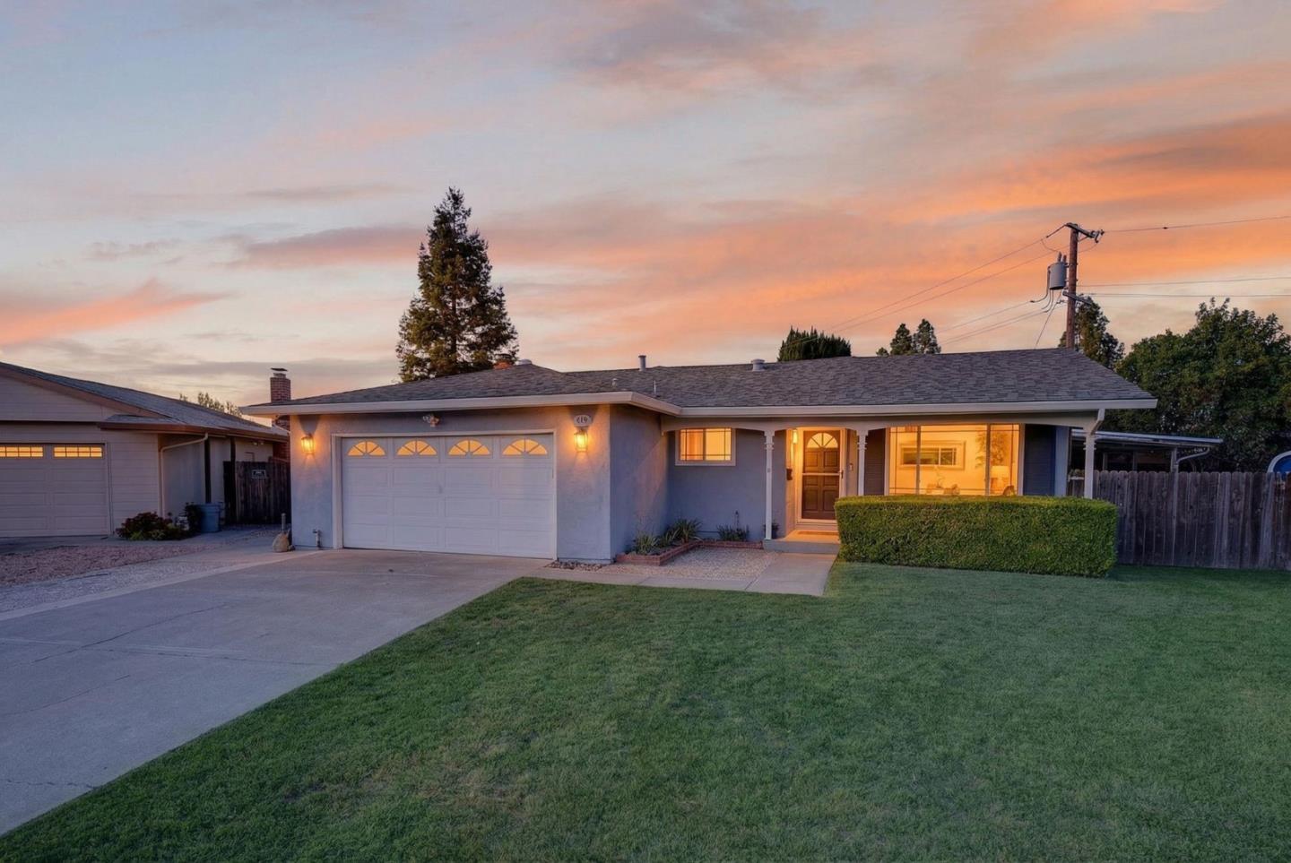 Front Image Thumbnail for ML82040194