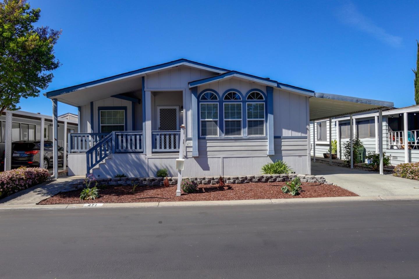 Front Image Thumbnail for ML82040289