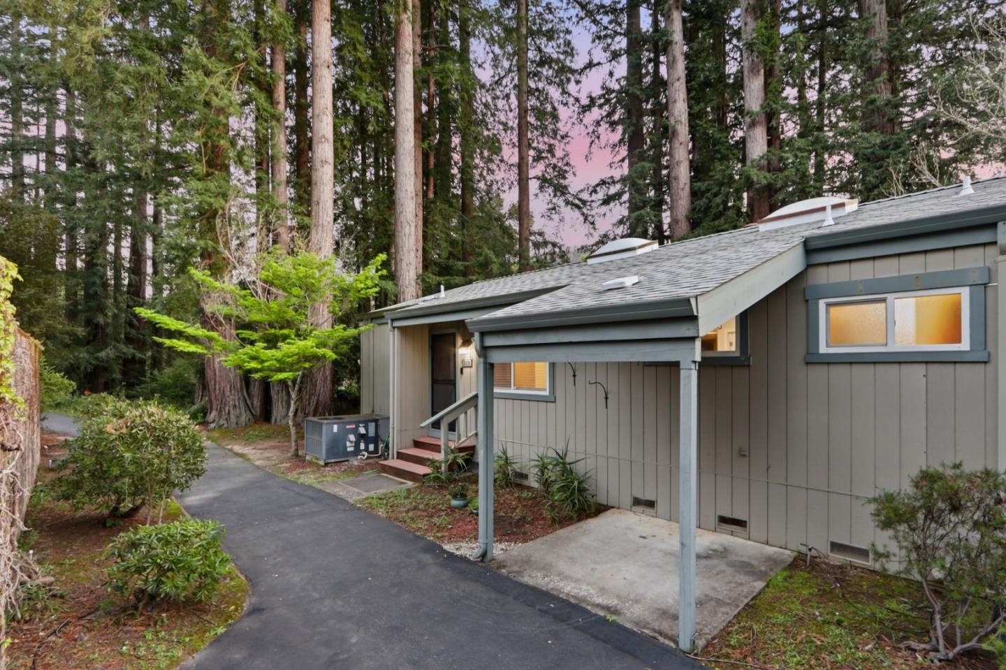 Front Image Thumbnail for ML82040383