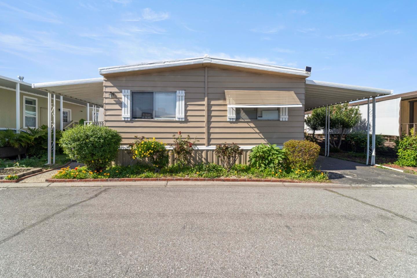 Front Image Thumbnail for ML82040403