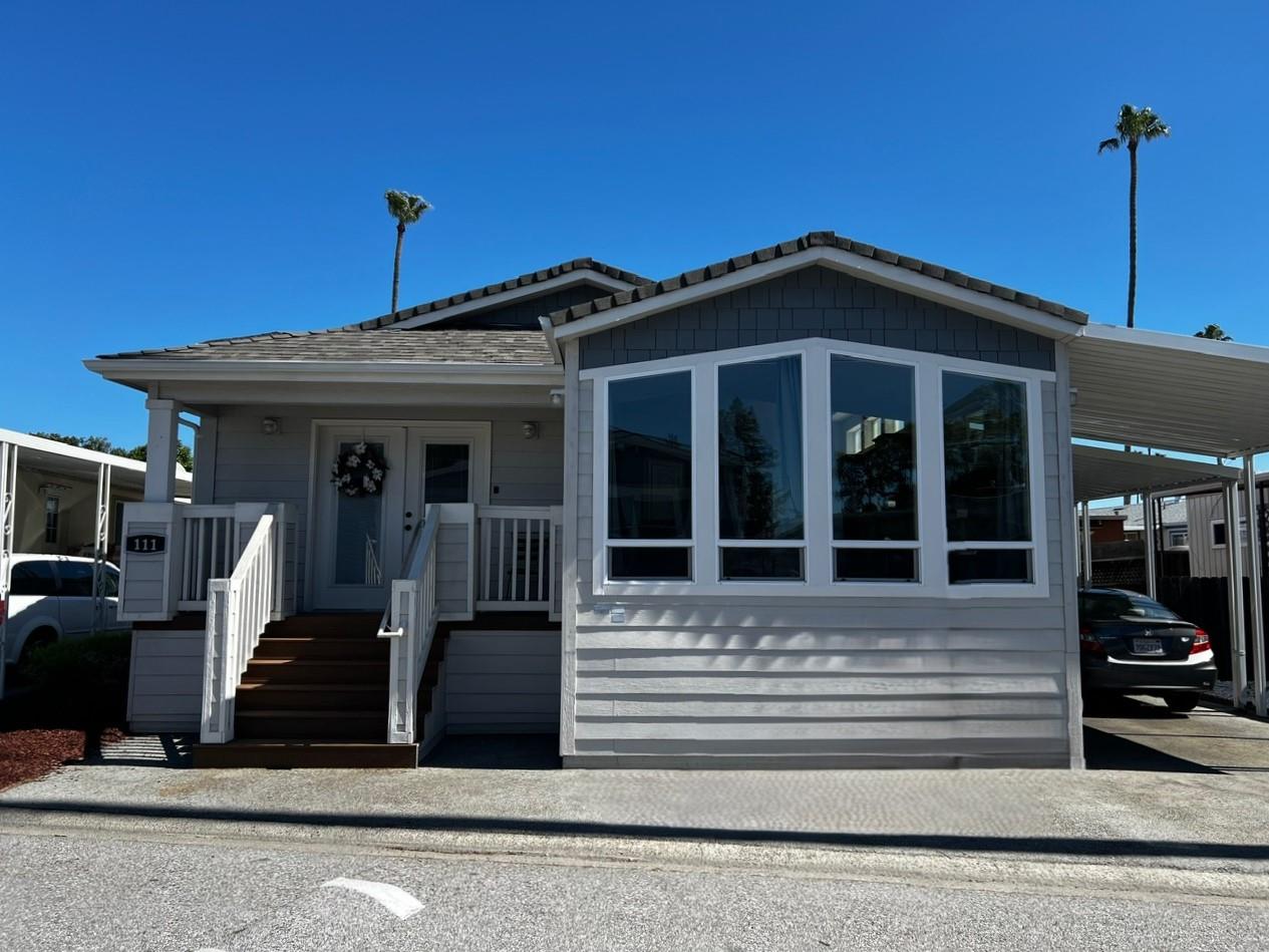 Front Image Thumbnail for ML82040632