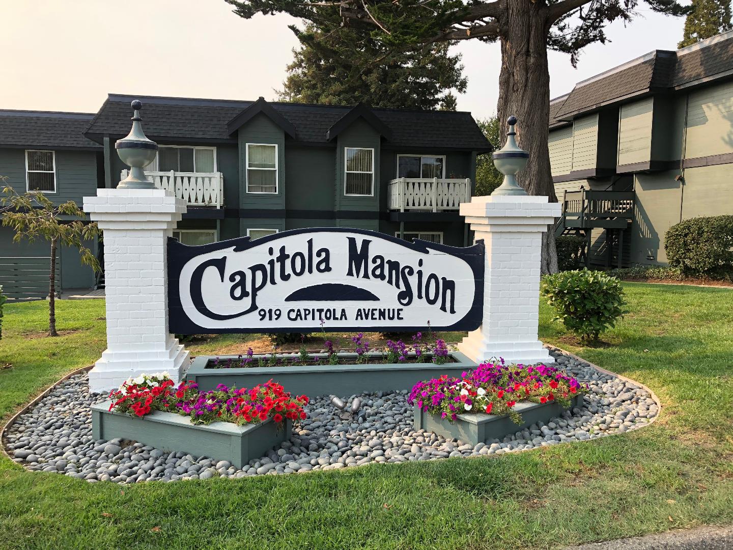 Front Image Thumbnail for ML82040831