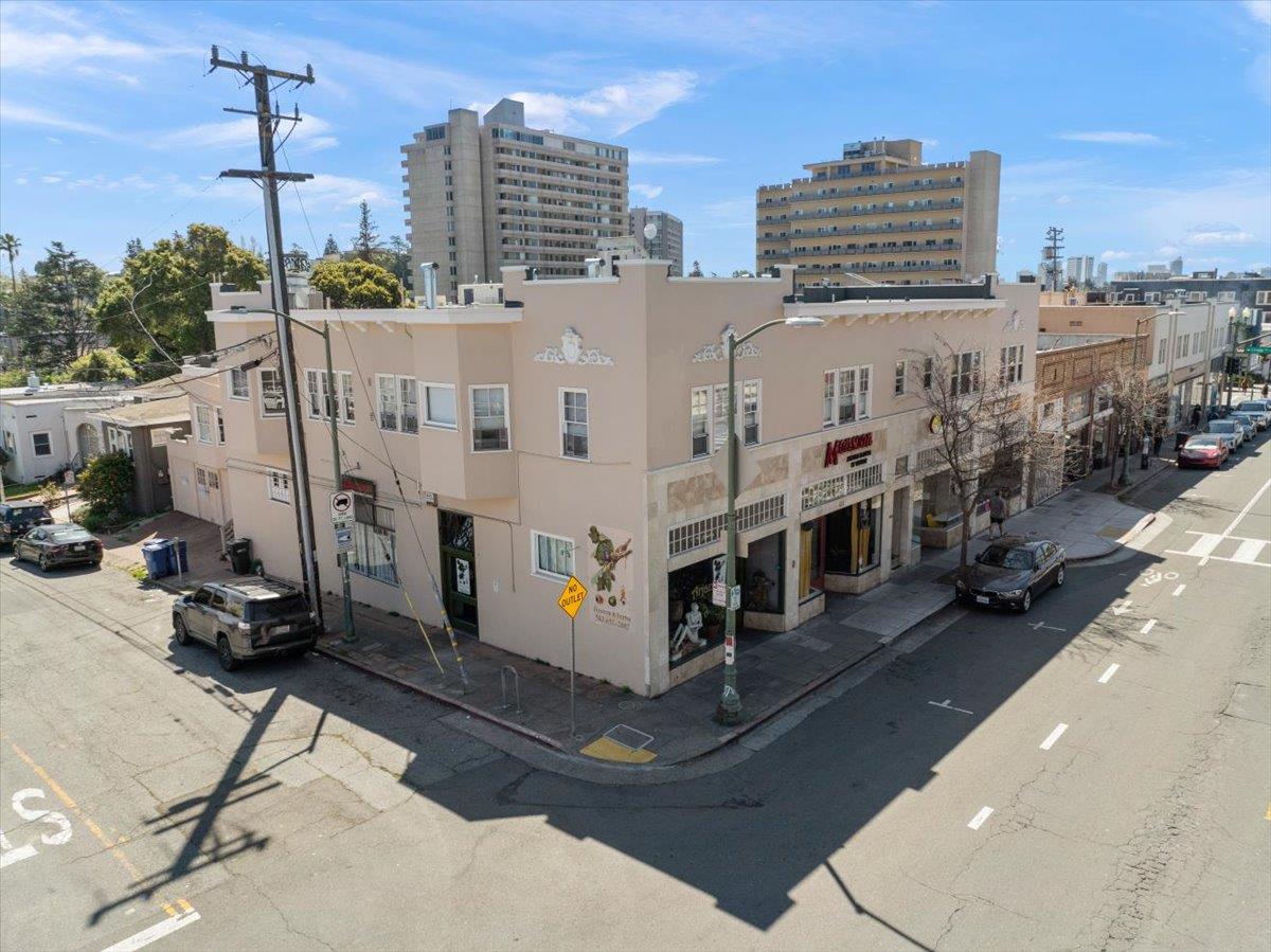 Front Image Thumbnail for ML82041027