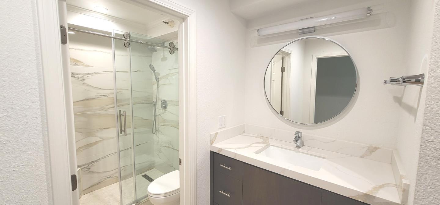 Front Image Thumbnail for ML82041573