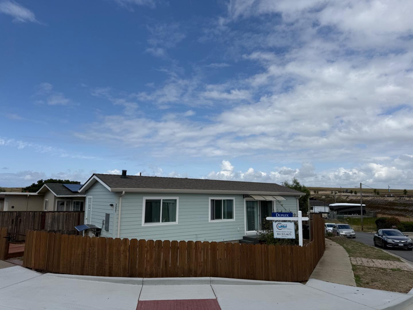 Front Image Thumbnail for ML82041754