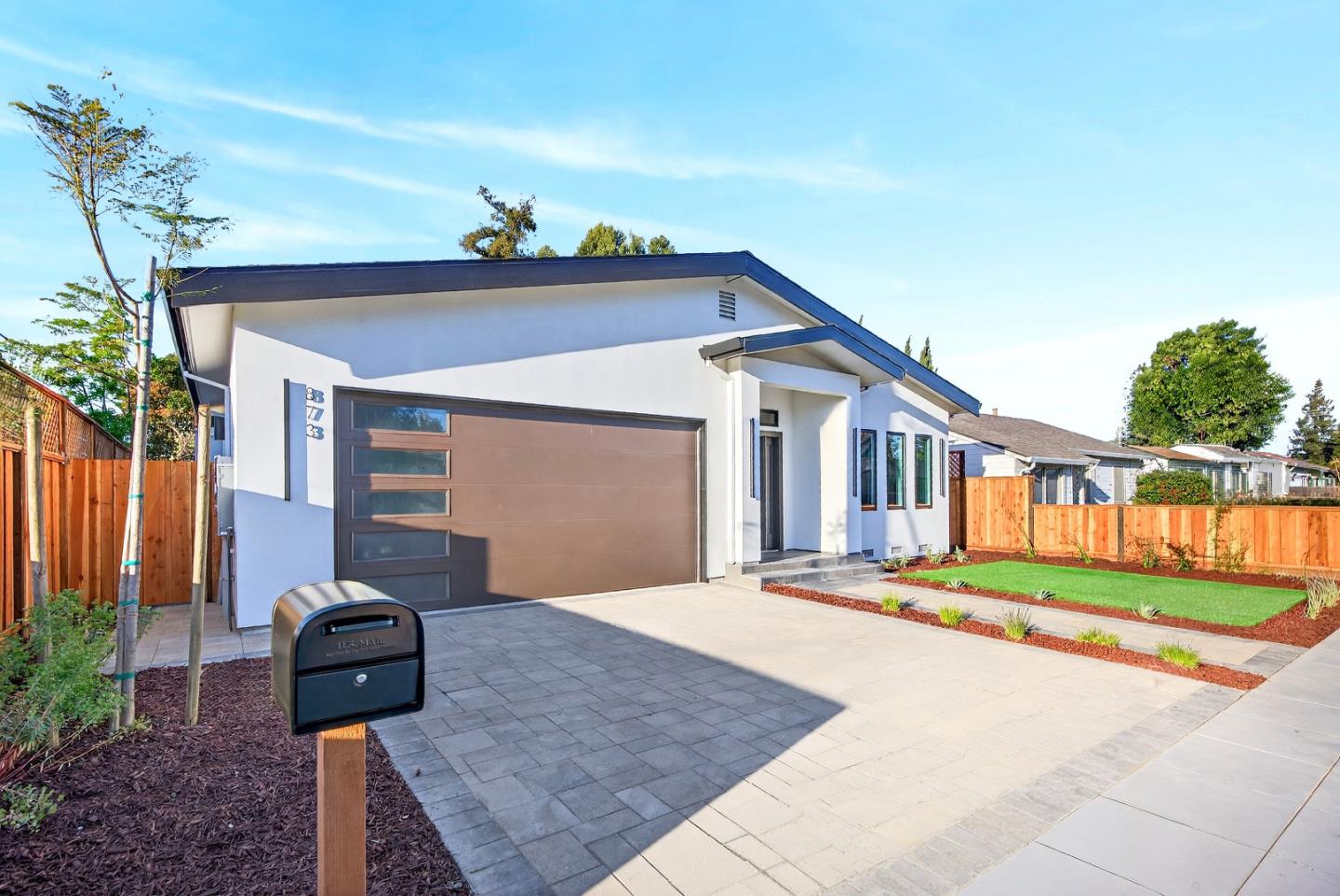 Front Image Thumbnail for ML82041863