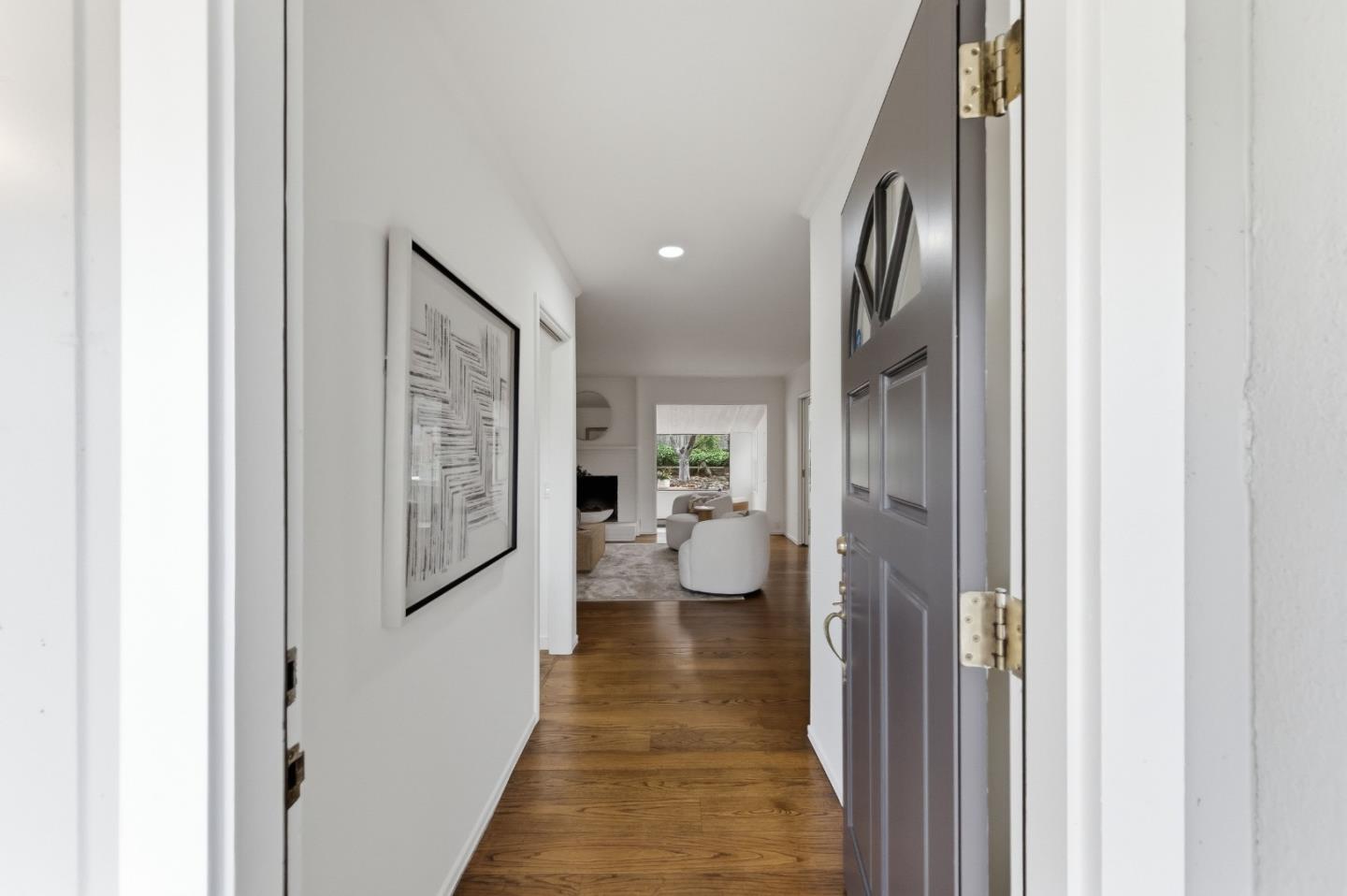 Front Image Thumbnail for ML82042067