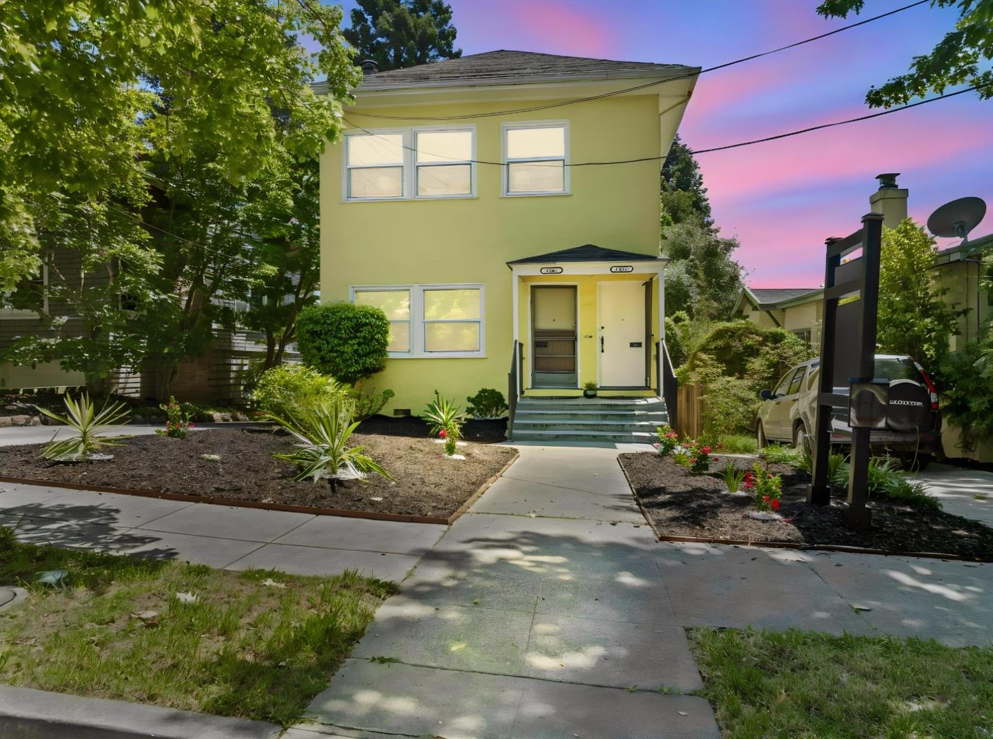 Front Image Thumbnail for ML82043079