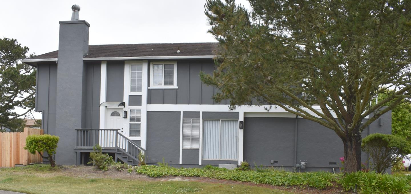 Front Image Thumbnail for ML82043136