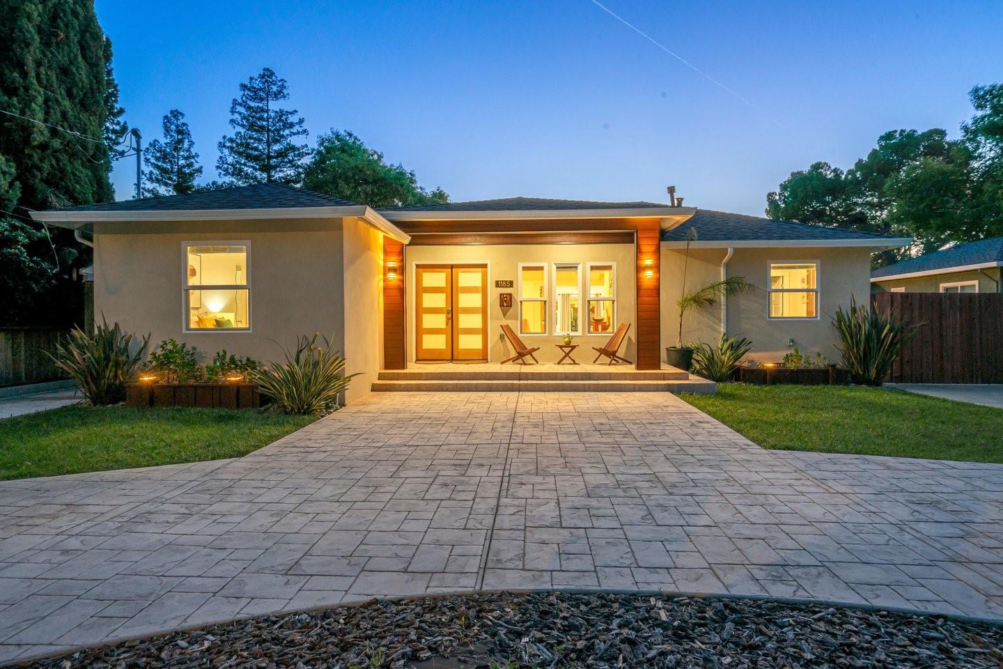 Front Image Thumbnail for ML82043268