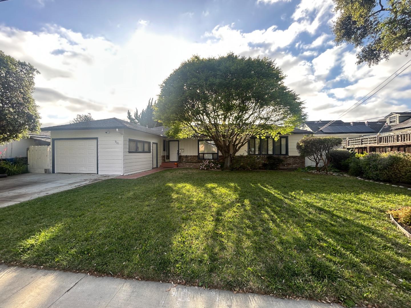 Front Image Thumbnail for ML82043469