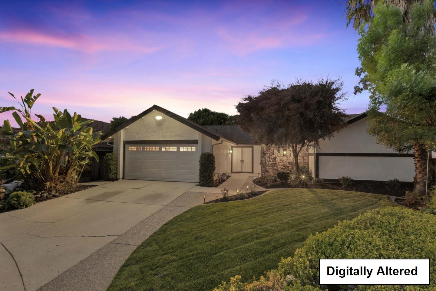 Front Image Thumbnail for ML82044261