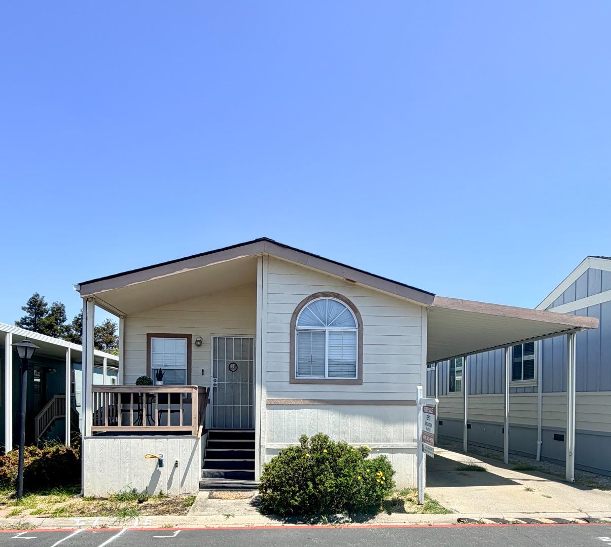 Front Image Thumbnail for ML82046487