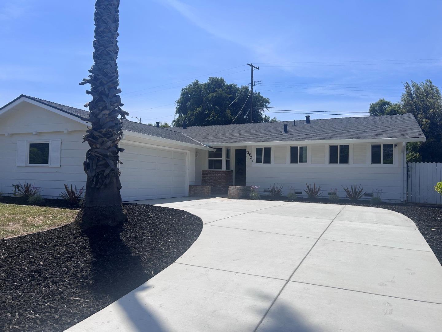 Front Image Thumbnail for ML82046582