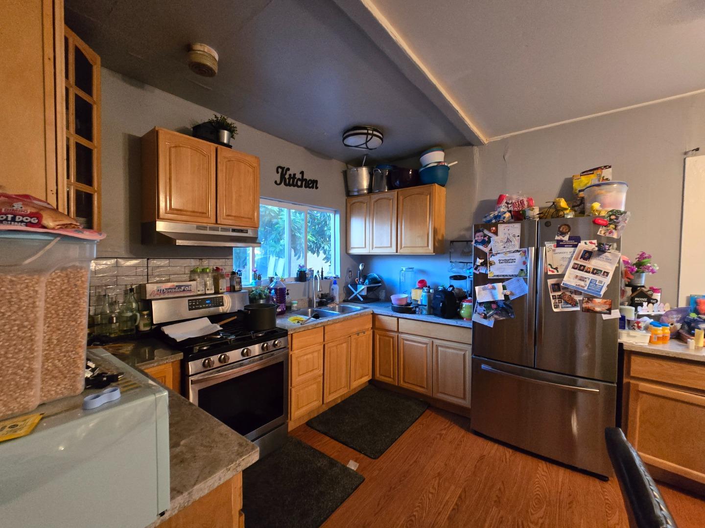Front Image Thumbnail for ML82047198