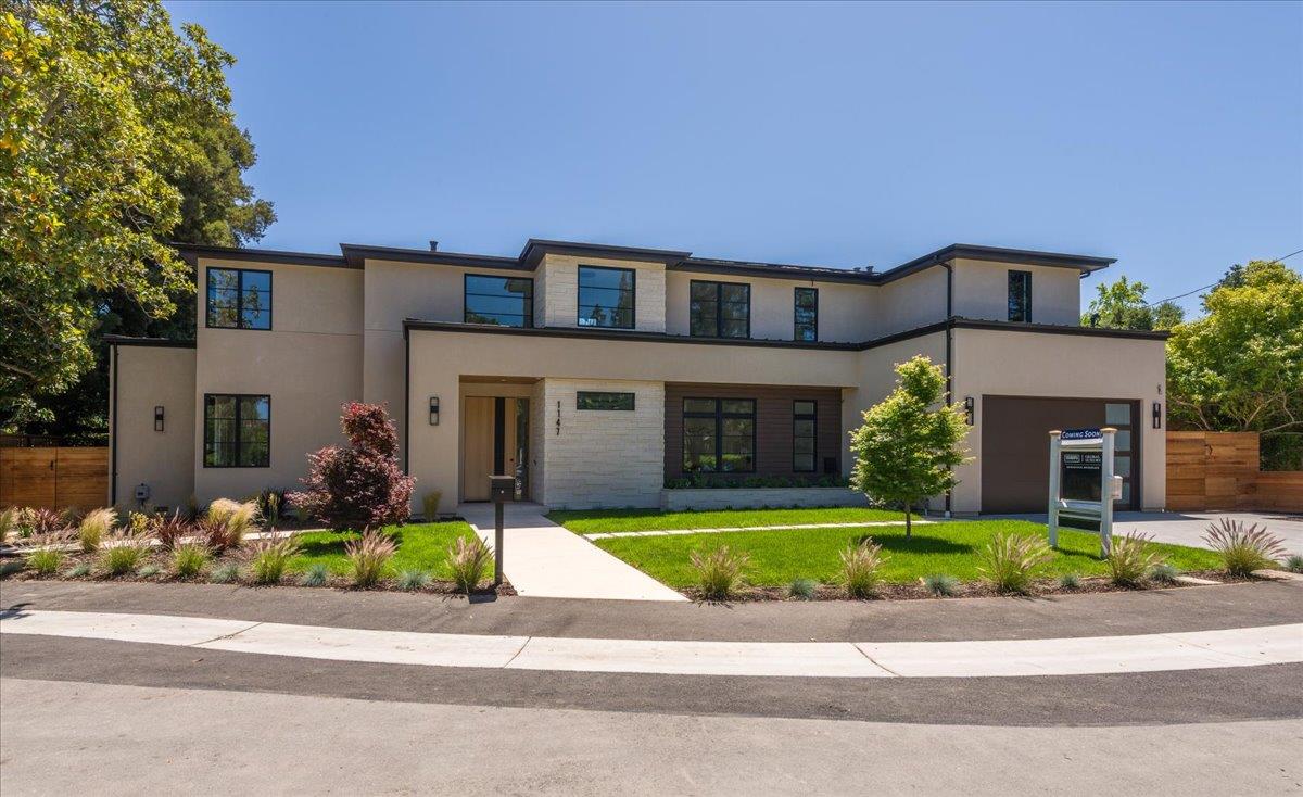 Front Image Thumbnail for ML82047356
