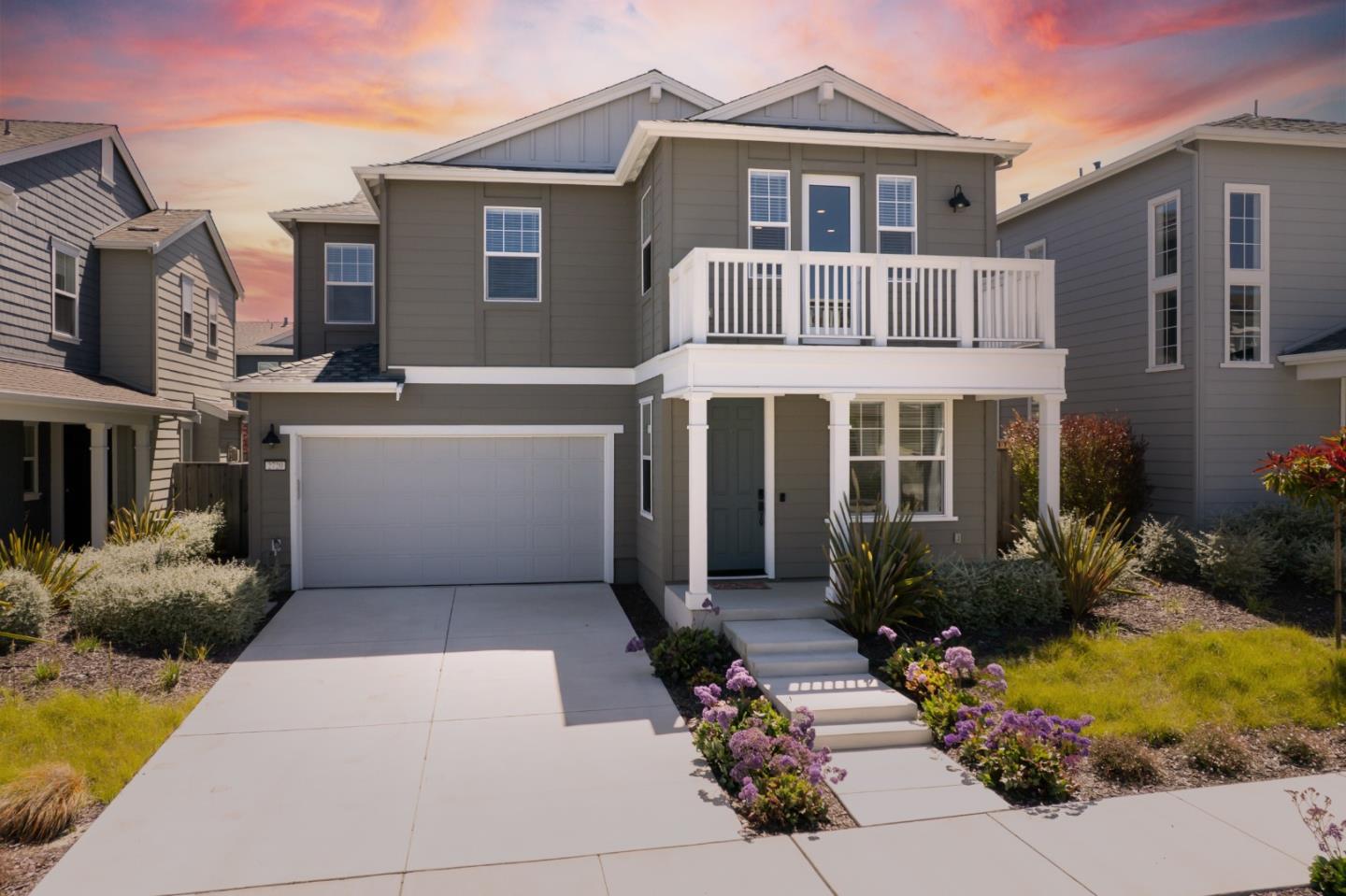 Front Image Thumbnail for ML82047374