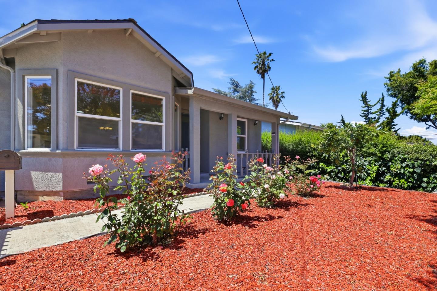 Front Image Thumbnail for ML82050294