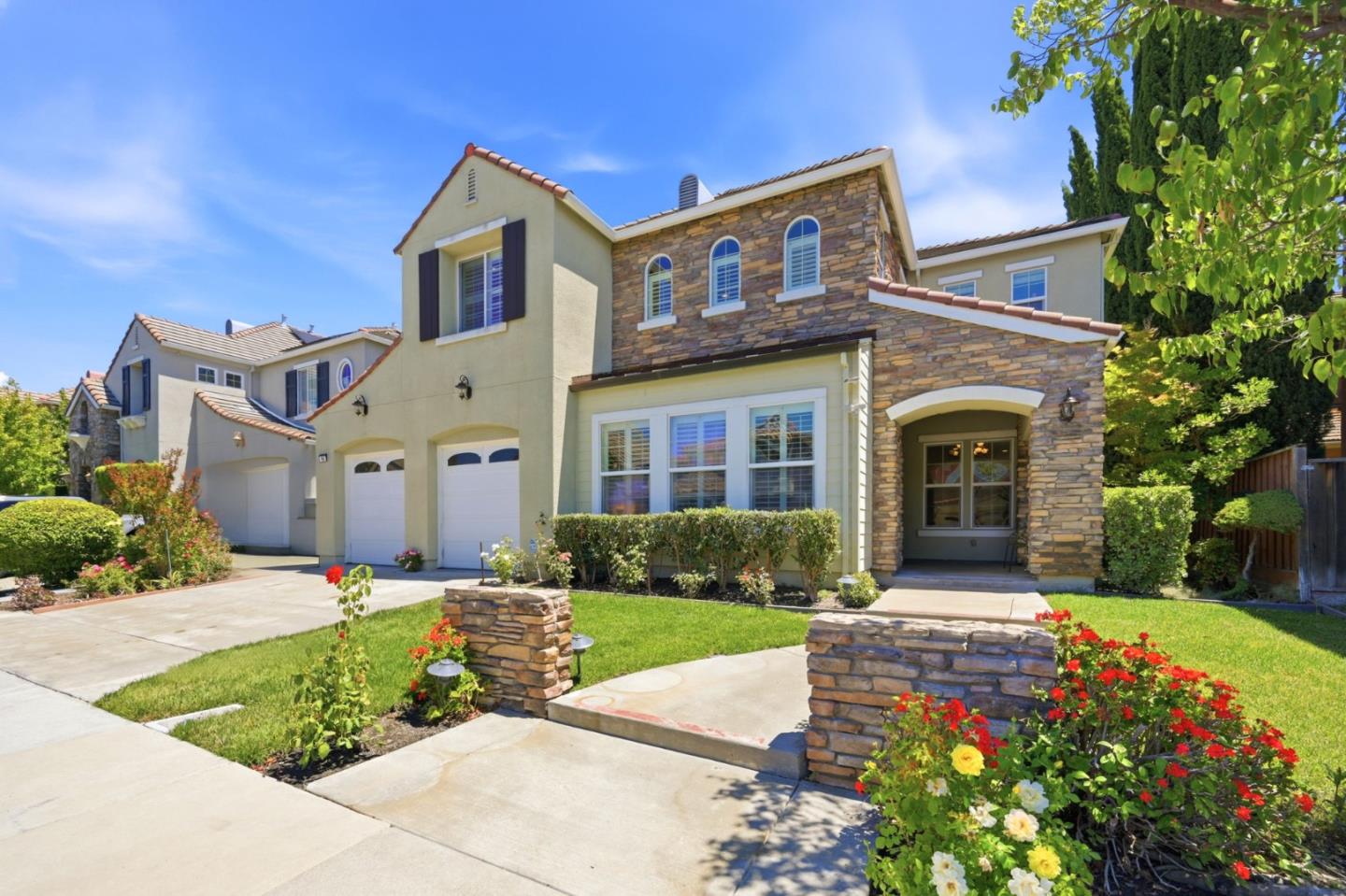 Front Image Thumbnail for ML82051367
