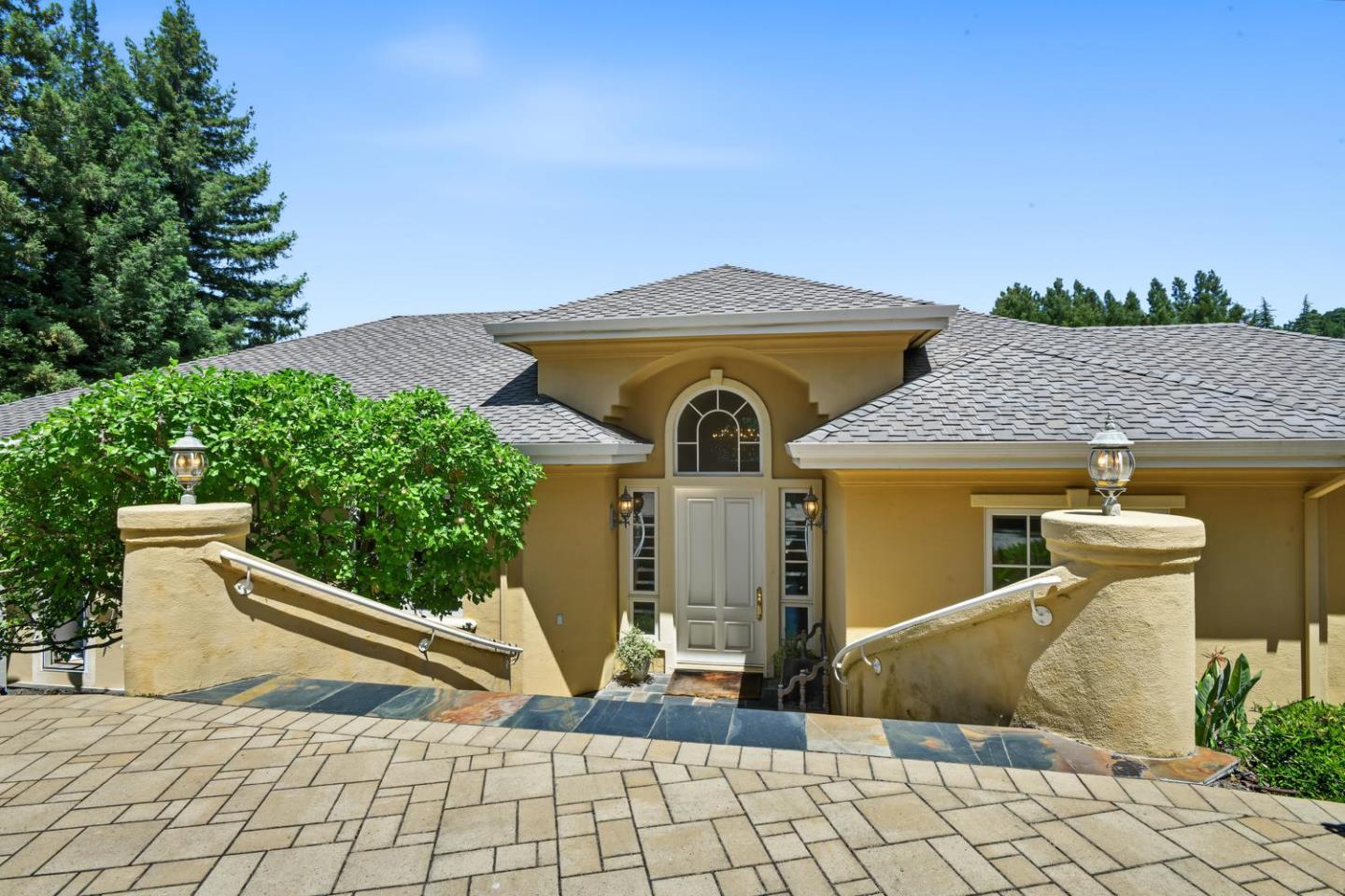 Front Image Thumbnail for ML82053331