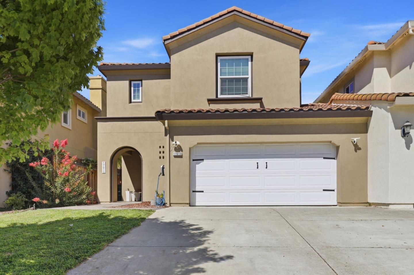 Front Image Thumbnail for ML82053374
