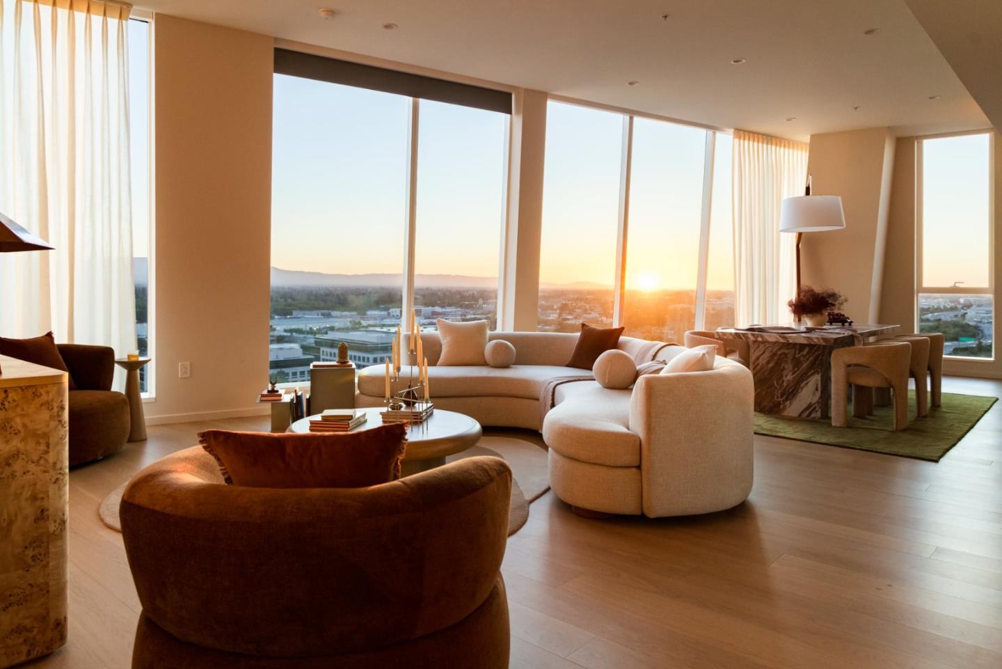 Front Image Thumbnail for ML82053816