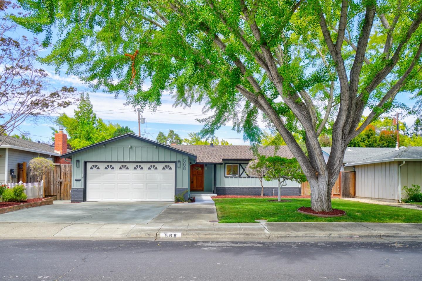 Front Image Thumbnail for ML82053880
