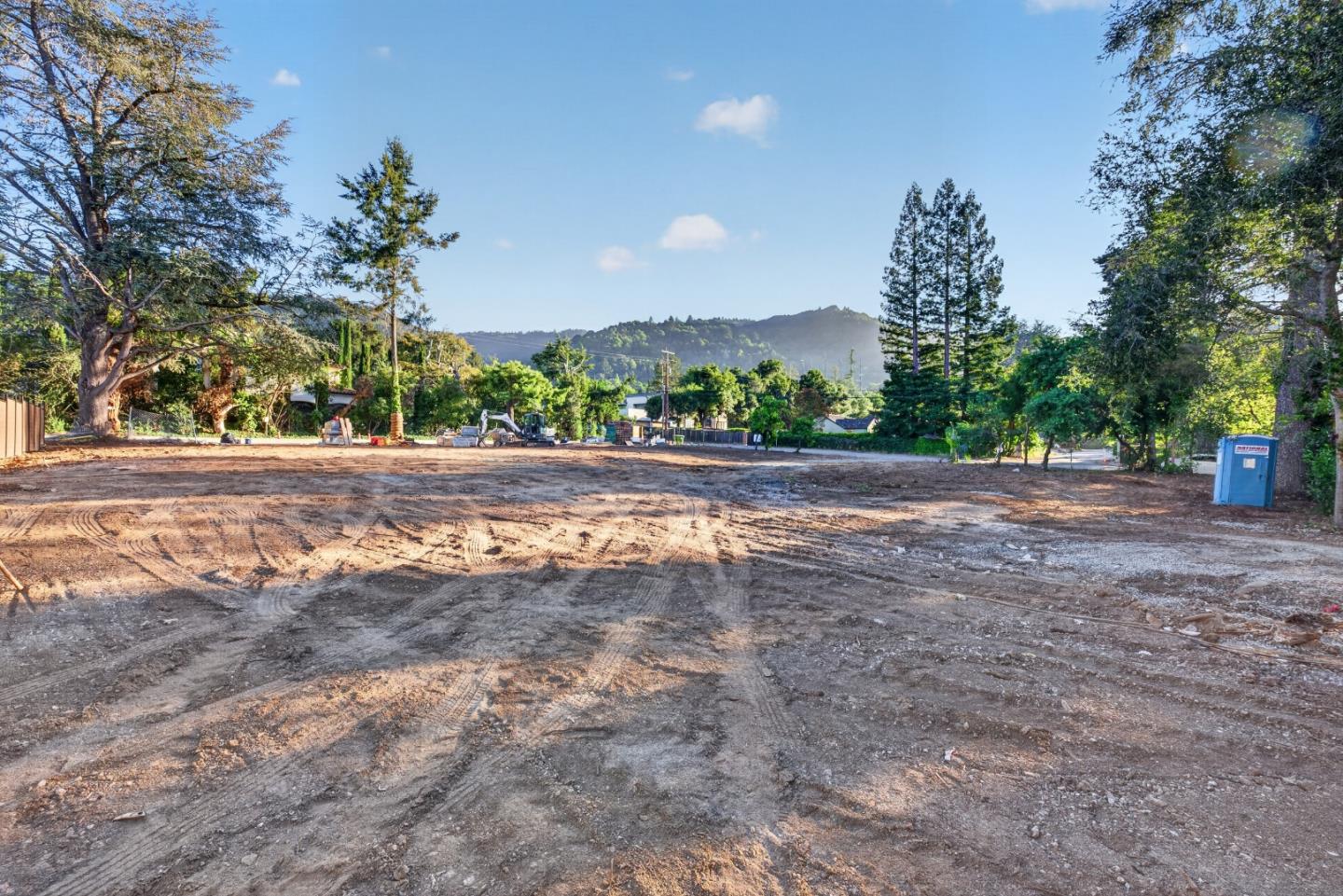 Front Image Thumbnail for ML82053889