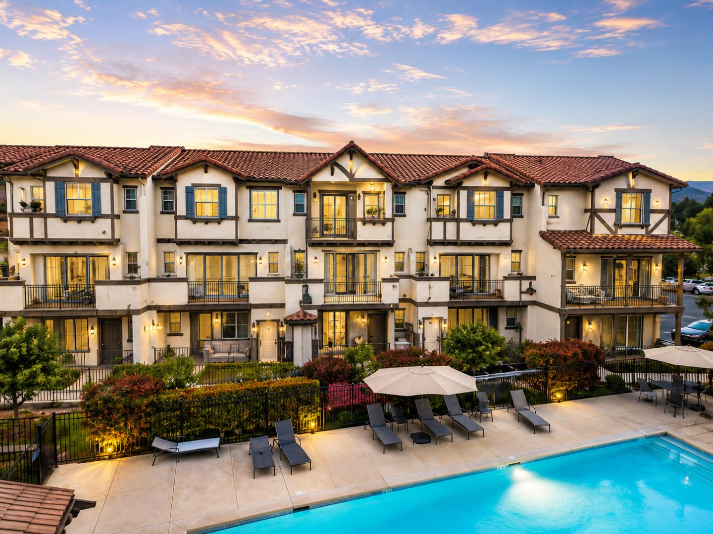 Front Image Thumbnail for ML82054572