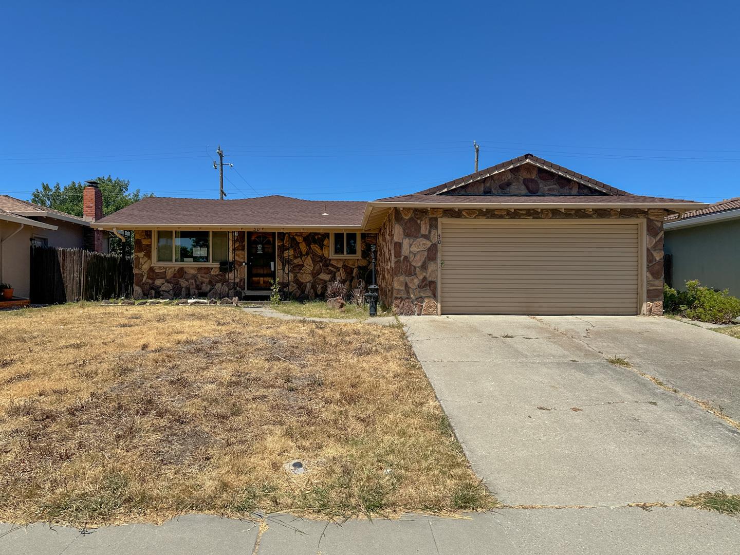 Front Image Thumbnail for ML82055886
