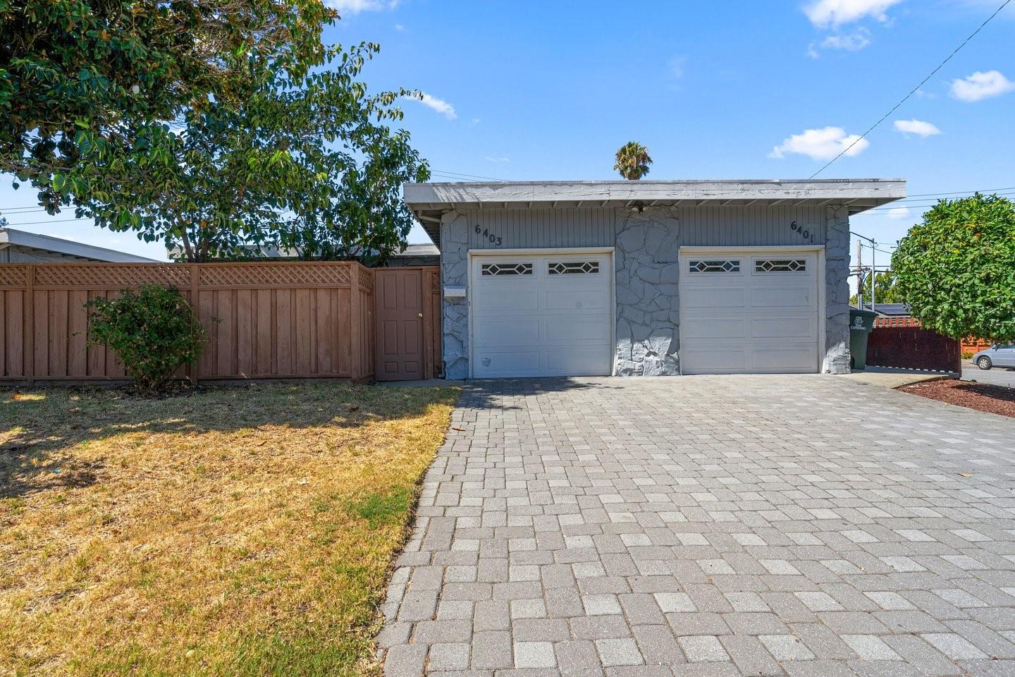 Front Image Thumbnail for ML82056872