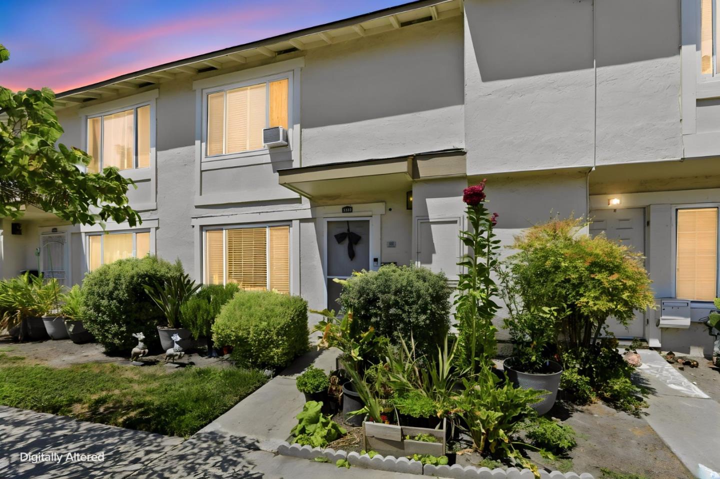 Front Image Thumbnail for ML82057431