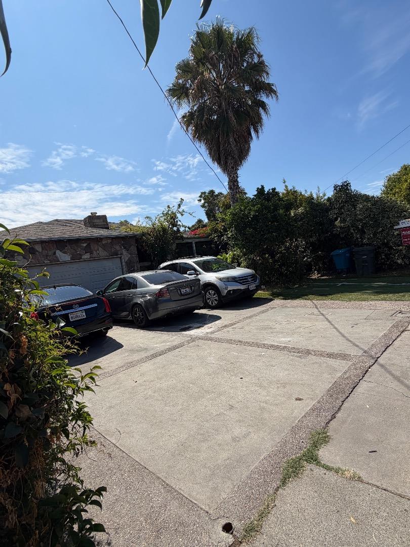 Front Image Thumbnail for ML82057624